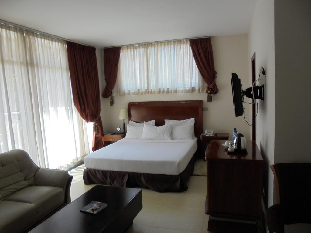 Aphrodite International Hotel Addis Ababa Exterior photo
