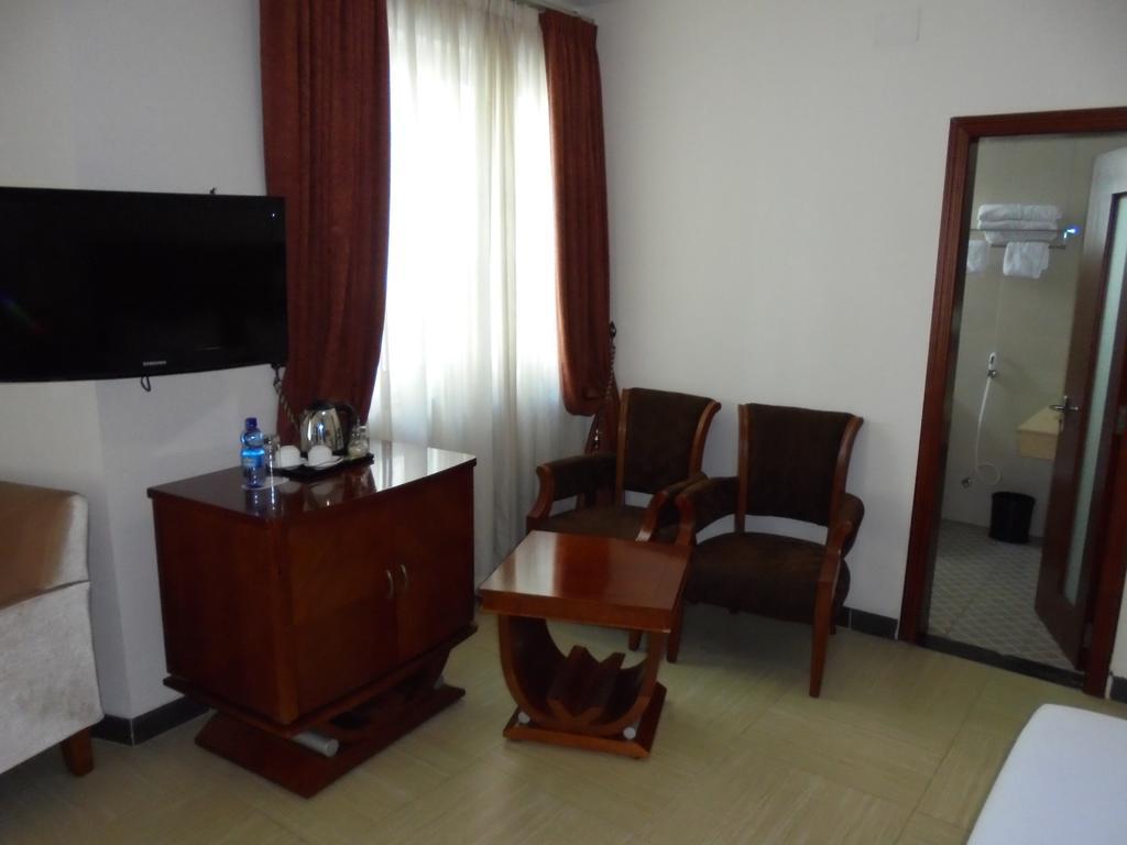 Aphrodite International Hotel Addis Ababa Exterior photo