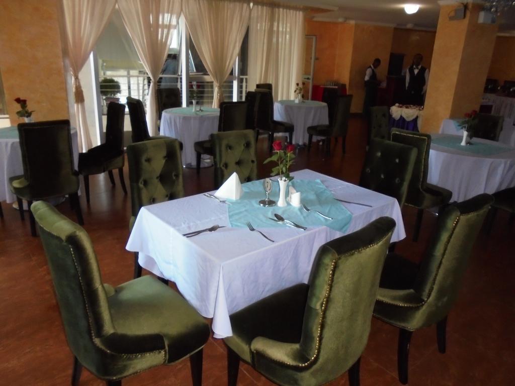 Aphrodite International Hotel Addis Ababa Exterior photo